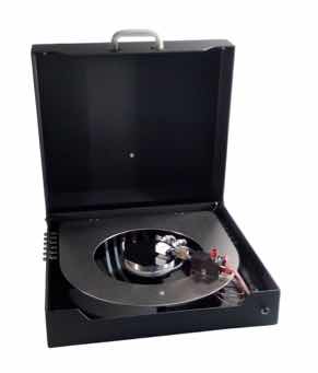 D3 : Dark box with platen