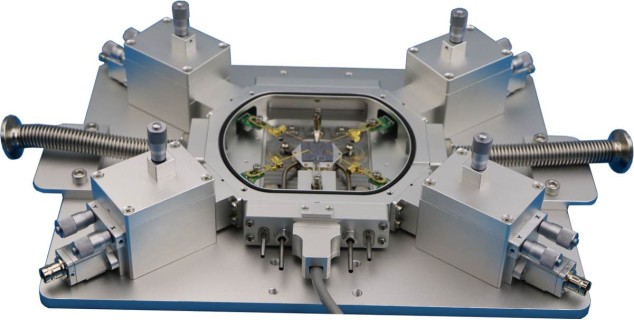 HCP-400-V-MPS : Mini probe stage under vacuum